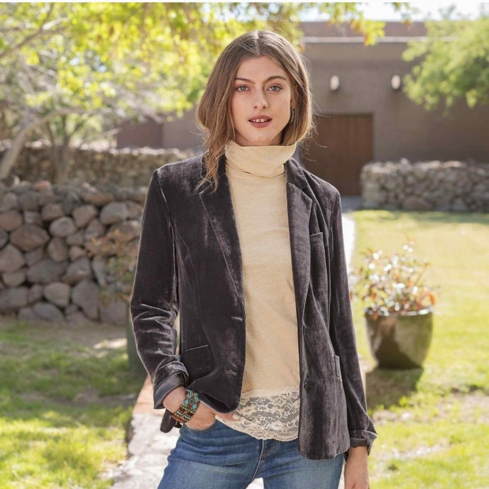 Sundance Sofia Velvet Blazer Button Pocket Size 8